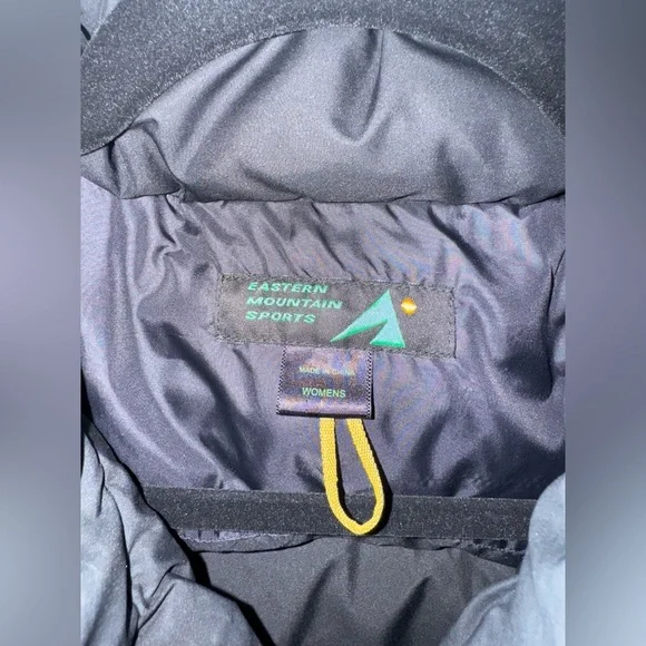 Eastern mountain sports women’s puffer vest - Picture 6 of 11